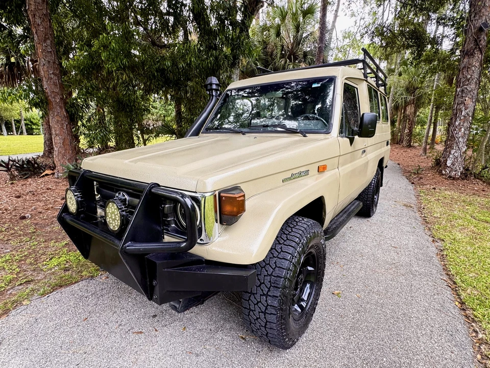 1996 Toyota J70 Land Cruiser - Image 29 of 31