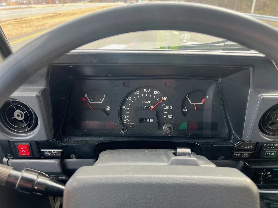 1996 Toyota J70 Land Cruiser - Image 28 of 31