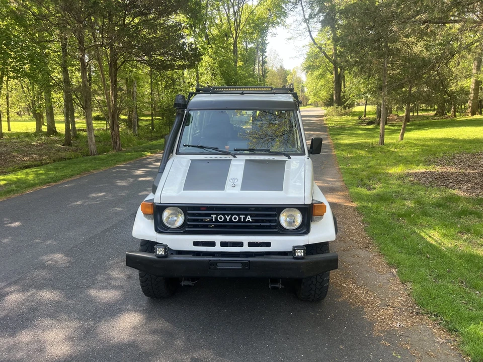 1996 Toyota J70 Land Cruiser - Image 3 of 31