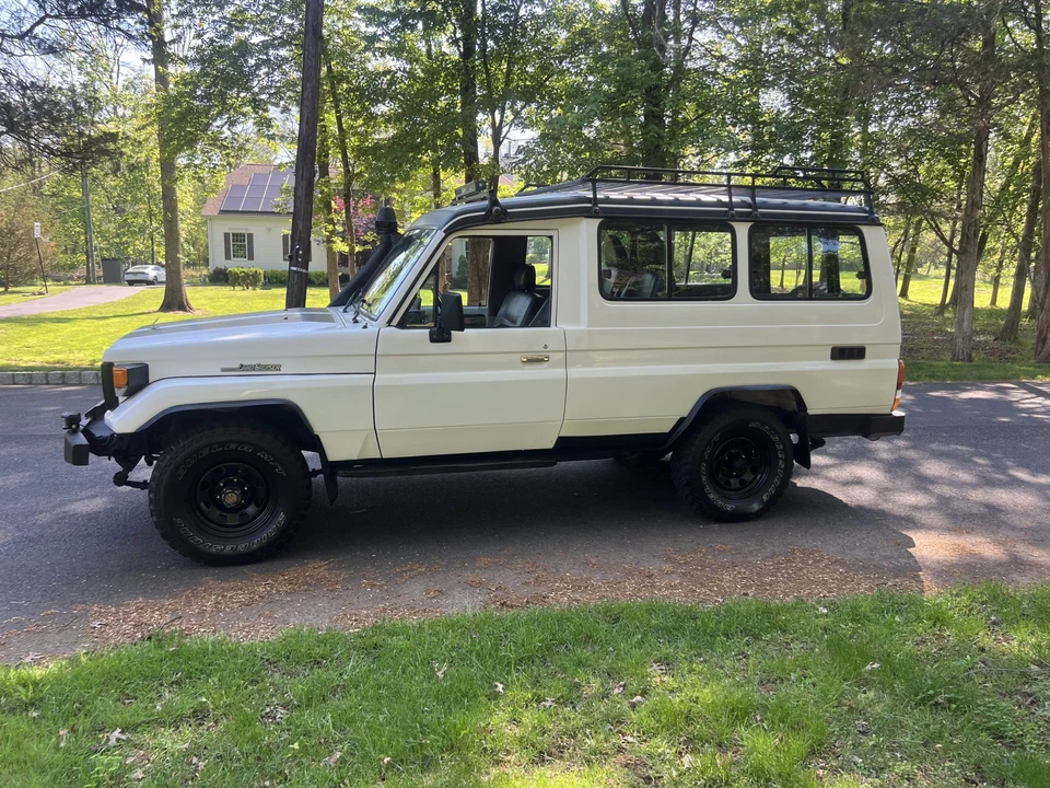 1996 Toyota J70 Land Cruiser - Image 5 of 31