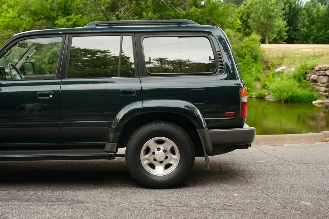 1996 Toyota J80 Land Cruiser - Image 8 of 31