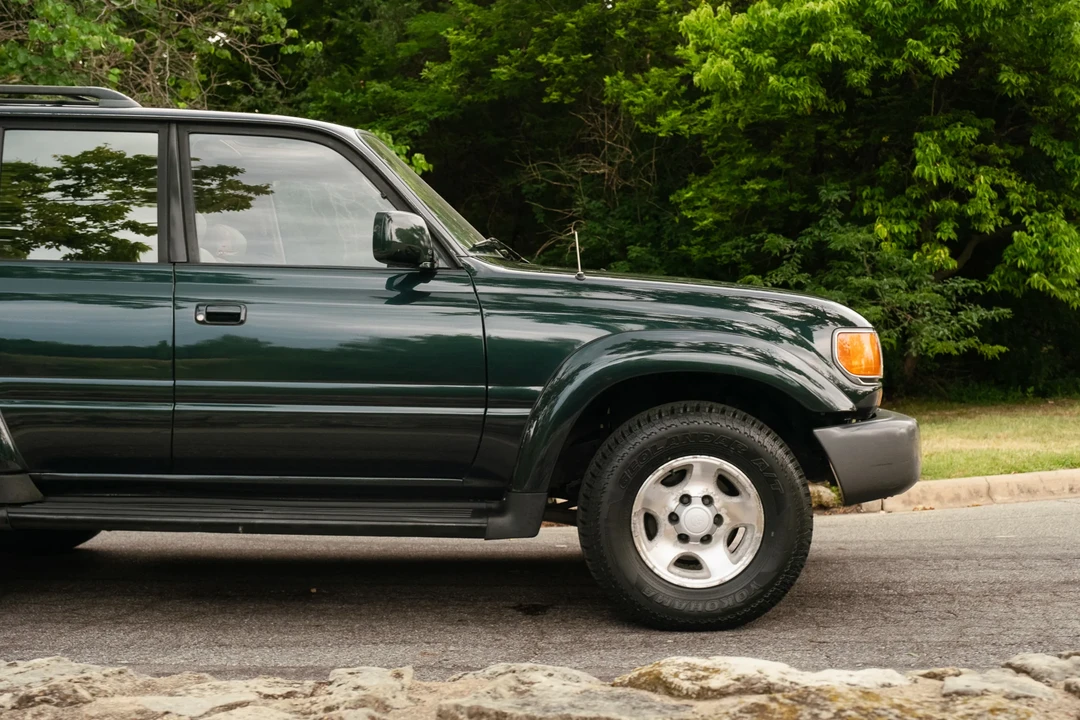 1996 Toyota J80 Land Cruiser - Image 16 of 31