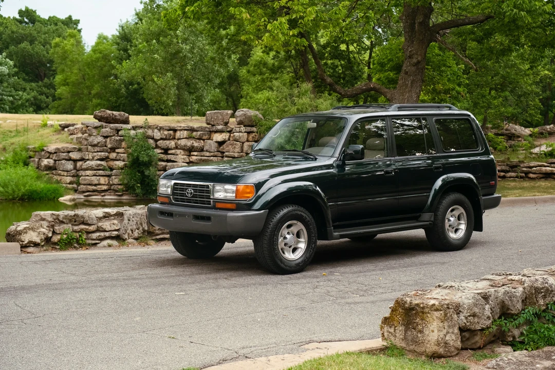 1996 Toyota J80 Land Cruiser - Image 3 of 31