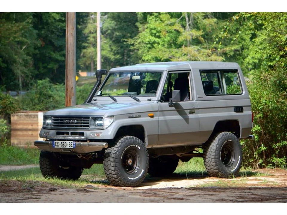1996 Toyota J80 Land Cruiser - Image 13 of 31