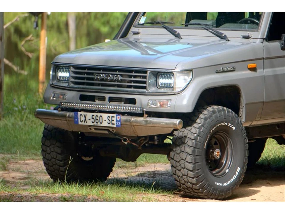 1996 Toyota J80 Land Cruiser - Image 12 of 31