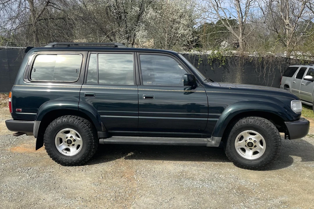 1996 Toyota J80 Land Cruiser - Image 3 of 31