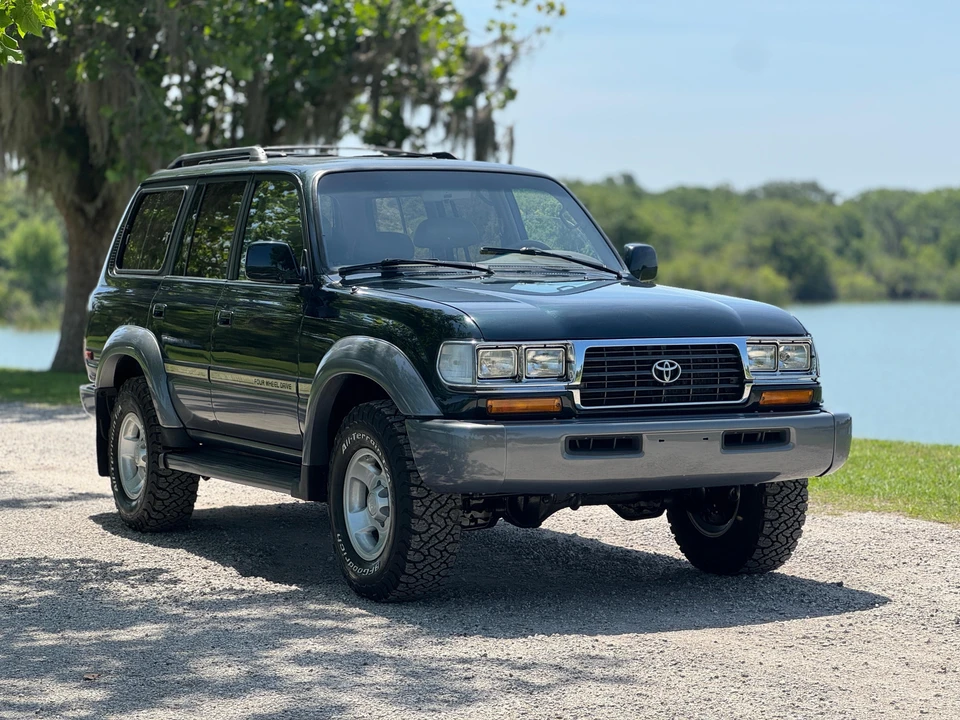 1996 Toyota J80 Land Cruiser - Image 16 of 31