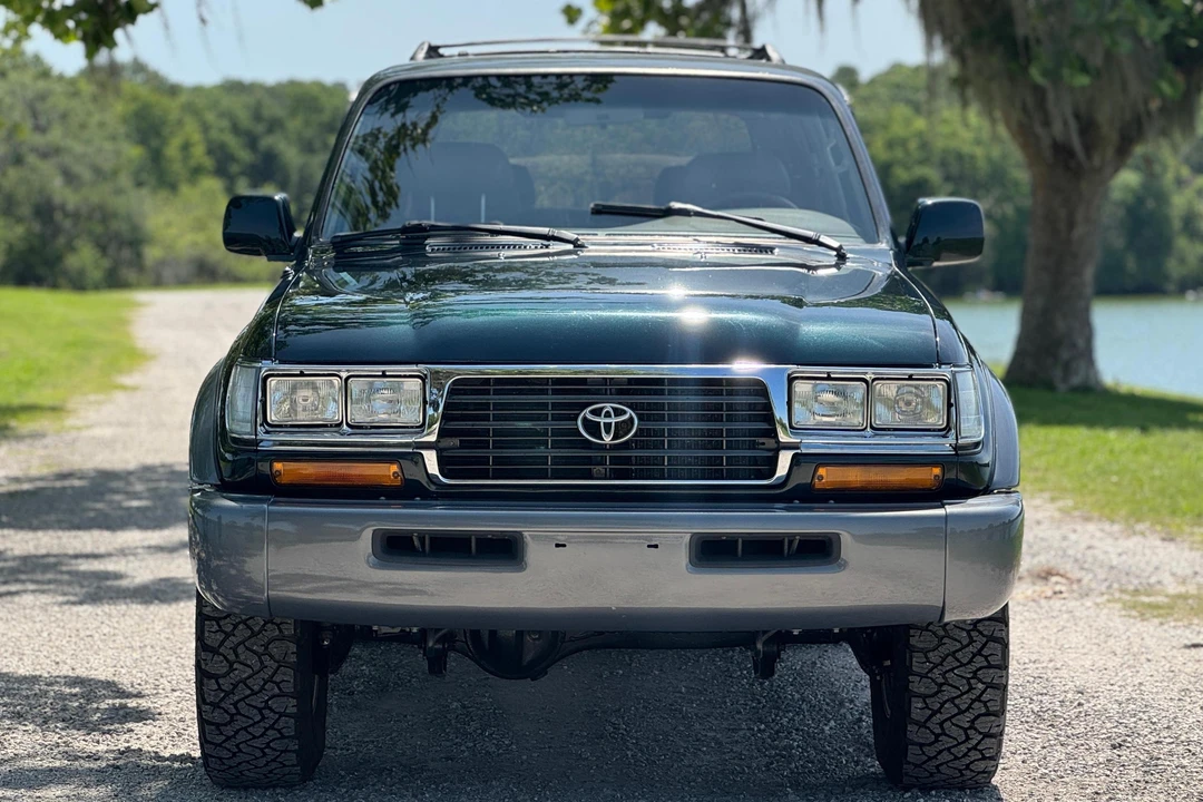 1996 Toyota J80 Land Cruiser - Image 2 of 31