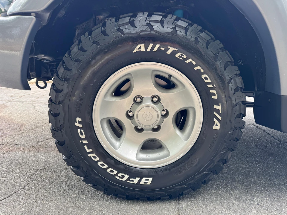 1996 Toyota J80 Land Cruiser - Image 26 of 31