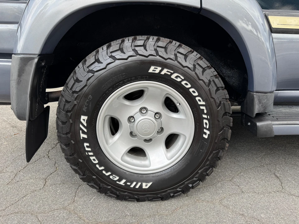 1996 Toyota J80 Land Cruiser - Image 28 of 31