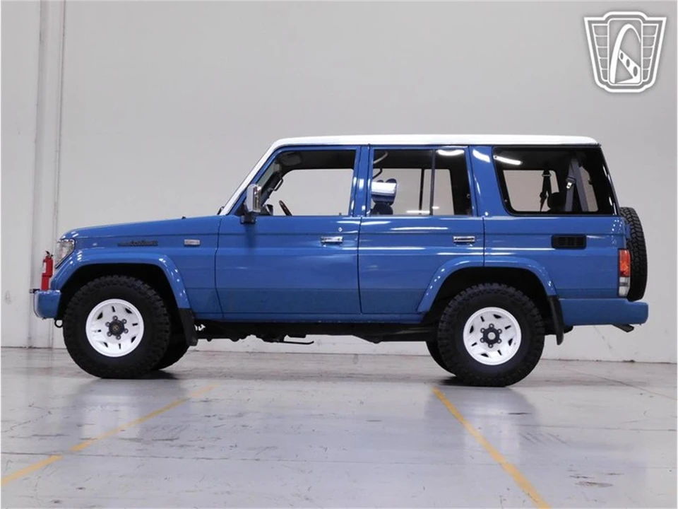 1996 Toyota J80 Land Cruiser - Image 15 of 31