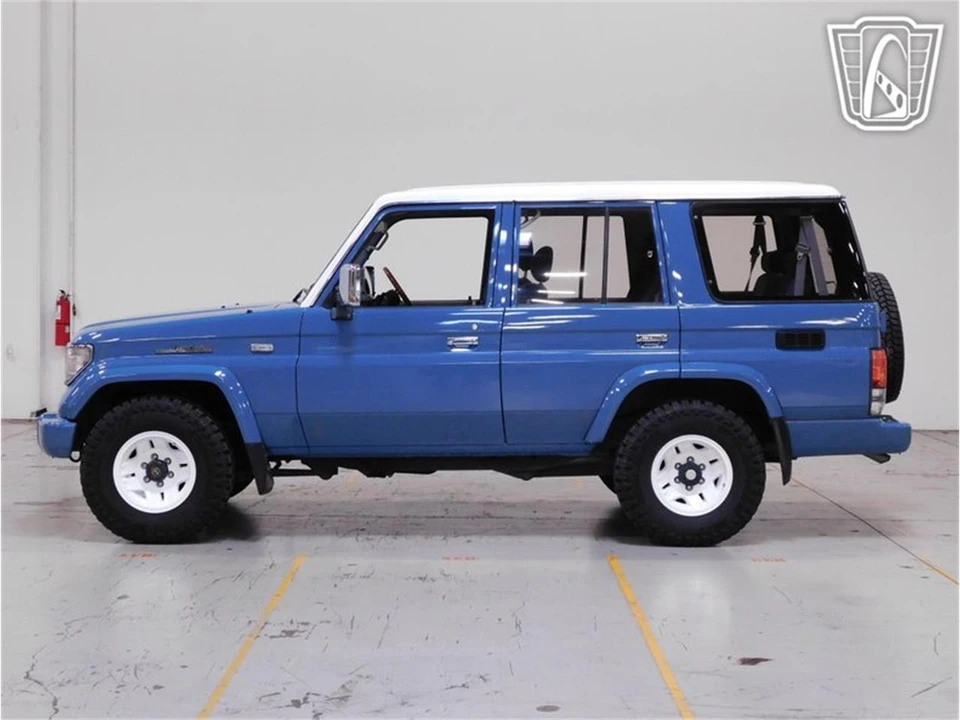 1996 Toyota J80 Land Cruiser - Image 7 of 31