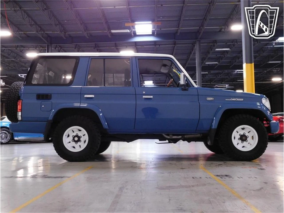 1996 Toyota J80 Land Cruiser - Image 19 of 31