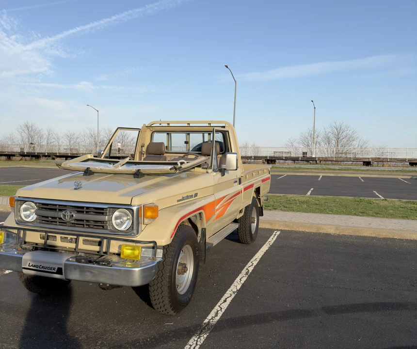 1996 Toyota J70 Land Cruiser - Image 5 of 31