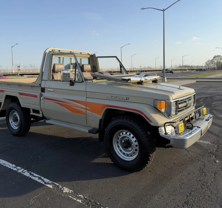 1996 Toyota J70 Land Cruiser - Image 22 of 31
