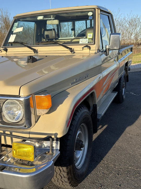 1996 Toyota J70 Land Cruiser - Image 19 of 31