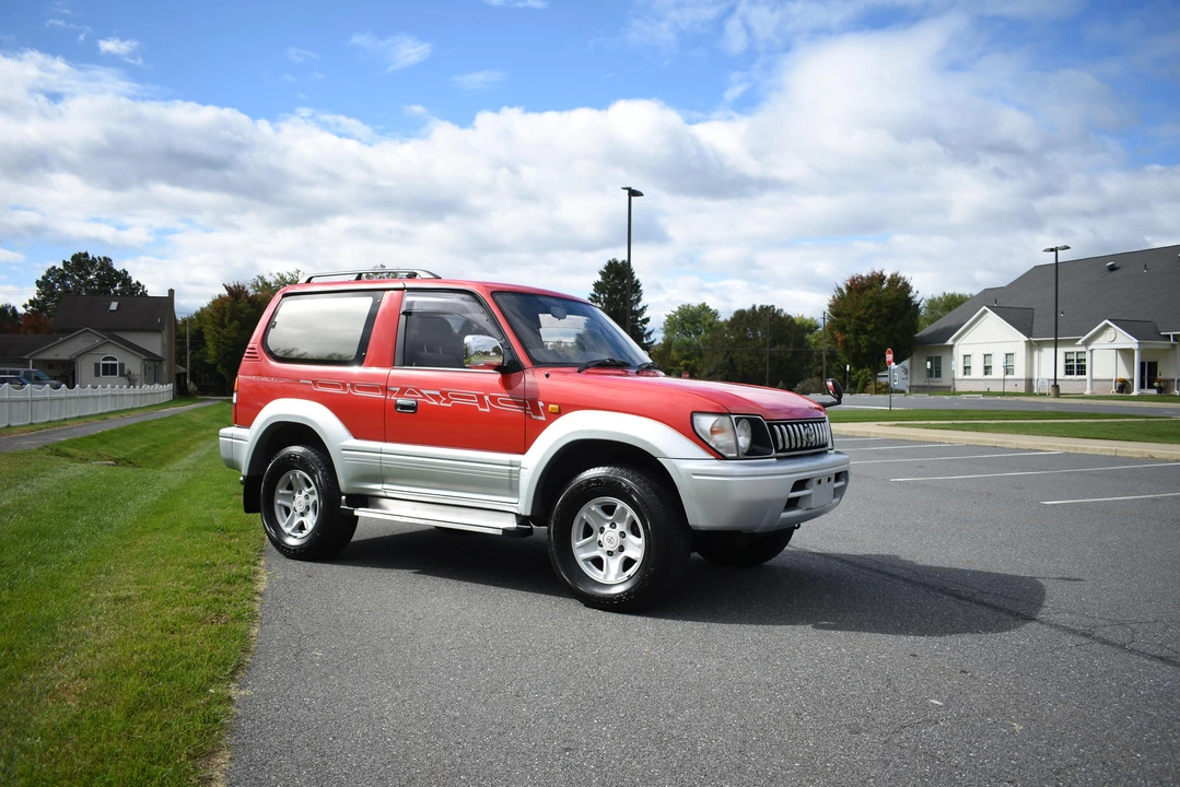 1996 Toyota J90 Land Cruiser Prado - Image 11 of 31