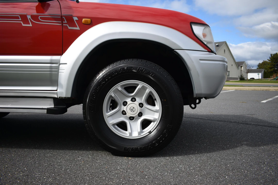 1996 Toyota J90 Land Cruiser Prado - Image 31 of 31