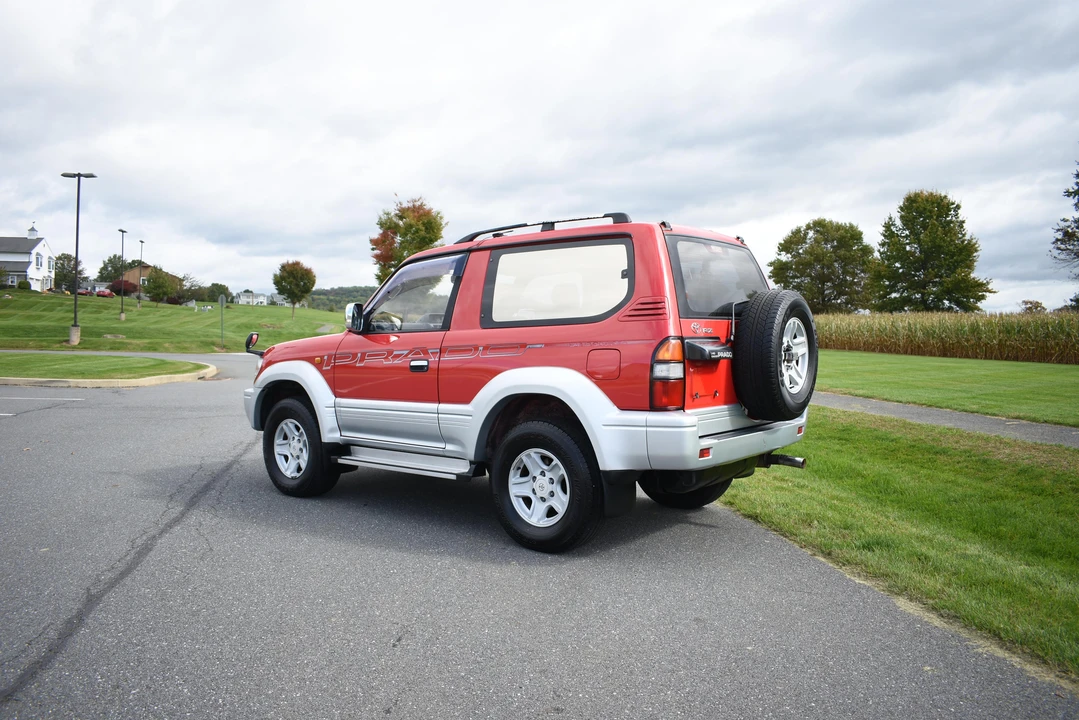 1996 Toyota J90 Land Cruiser Prado - Image 8 of 31