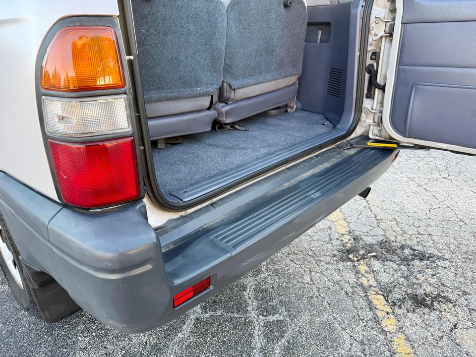 1996 Toyota J70 Land Cruiser Prado - Image 21 of 31