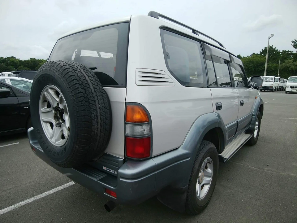 1996 Toyota J90 Land Cruiser Prado - Image 15 of 31