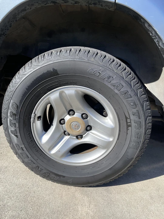 1996 Toyota J90 Land Cruiser Prado - Image 21 of 31