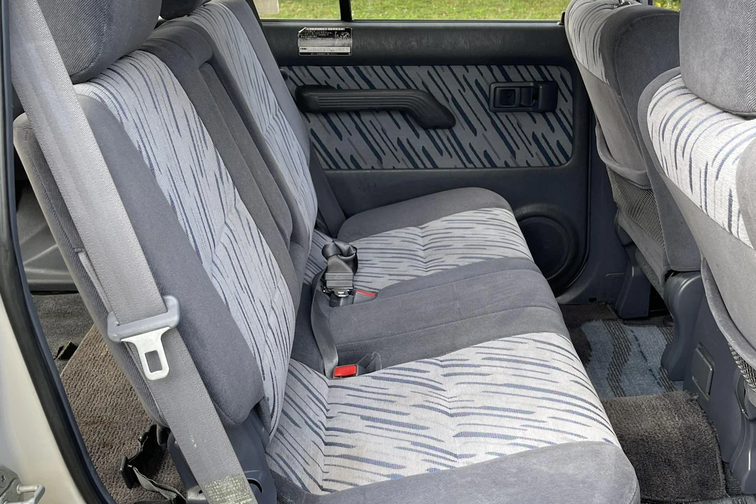 1996 Toyota J90 Land Cruiser Prado - Image 26 of 31
