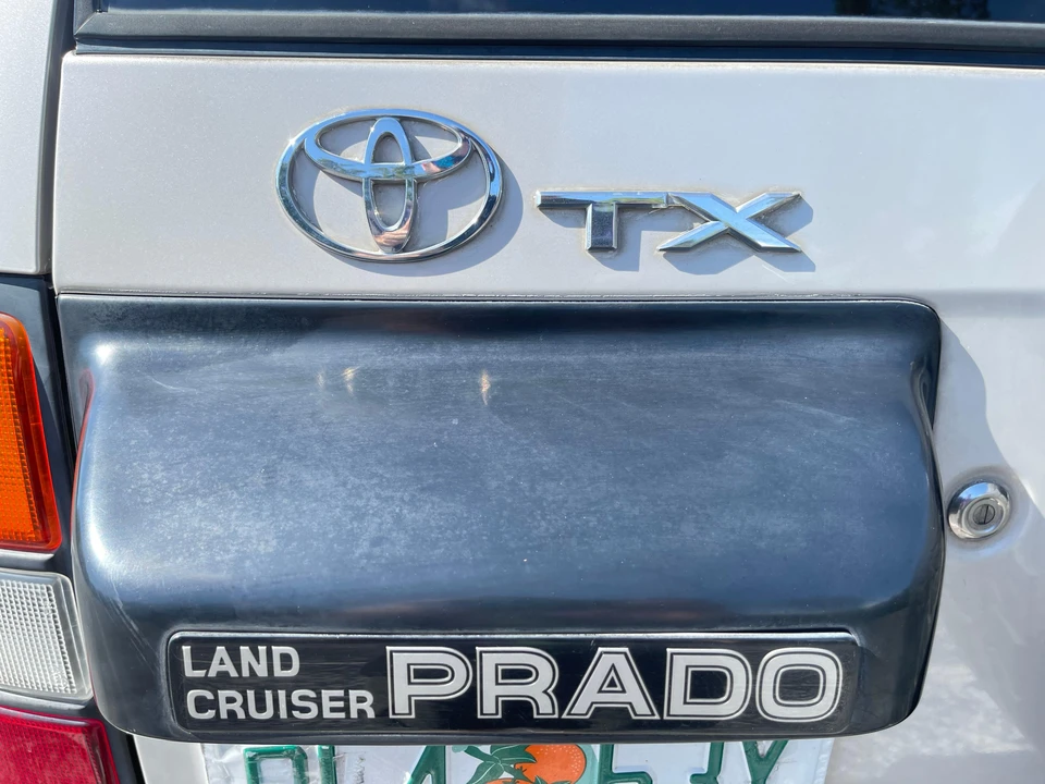 1996 Toyota J90 Land Cruiser Prado - Image 24 of 31