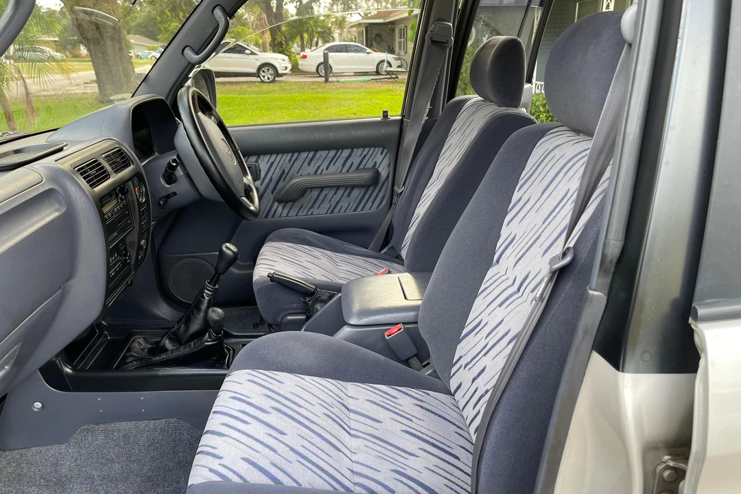 1996 Toyota J90 Land Cruiser Prado - Image 30 of 31