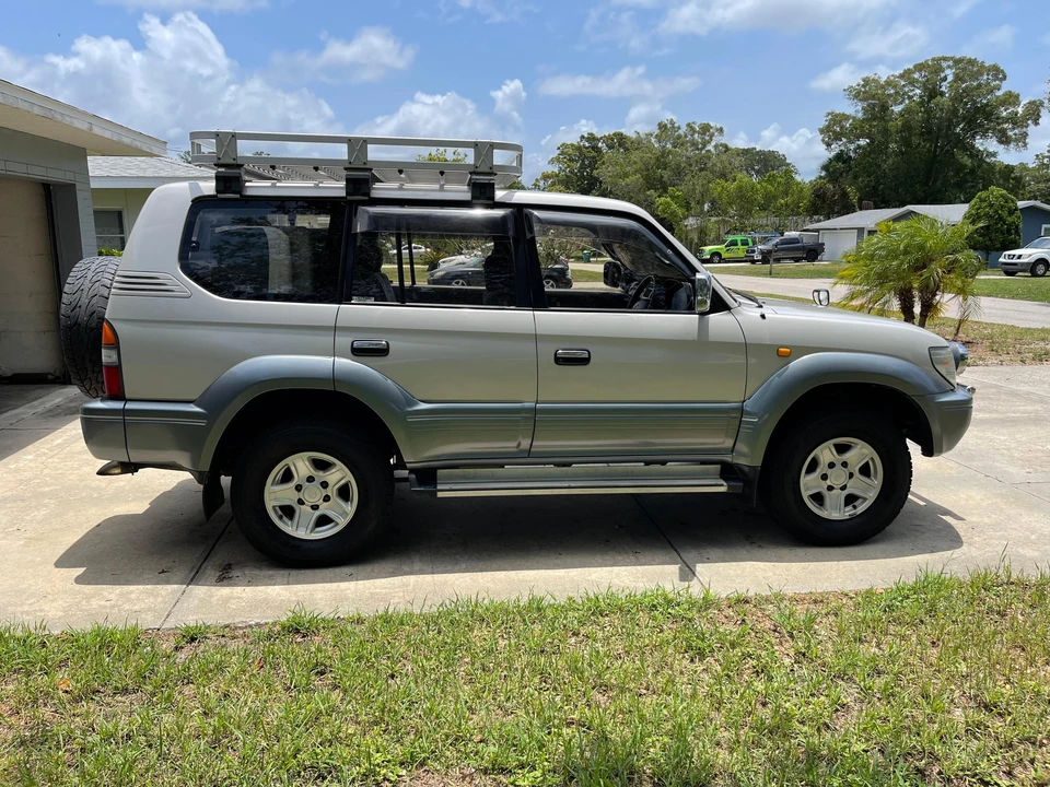 1996 Toyota J90 Land Cruiser Prado - Image 13 of 31