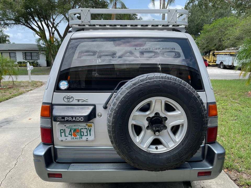 1996 Toyota J90 Land Cruiser Prado - Image 11 of 31