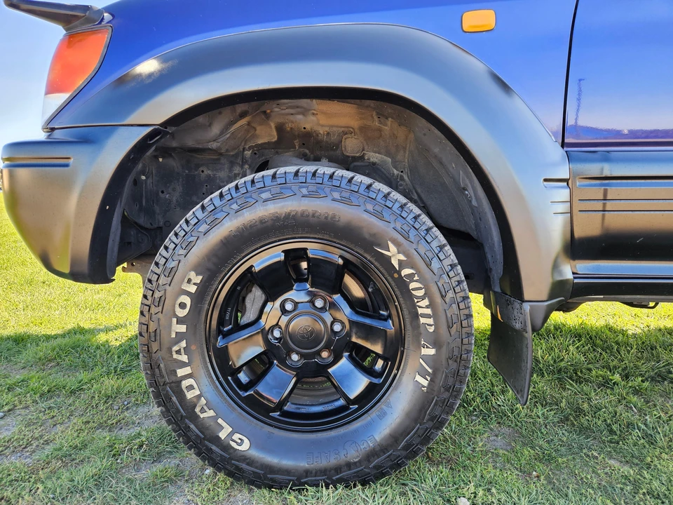 1996 Toyota J90 Land Cruiser Prado - Image 31 of 31