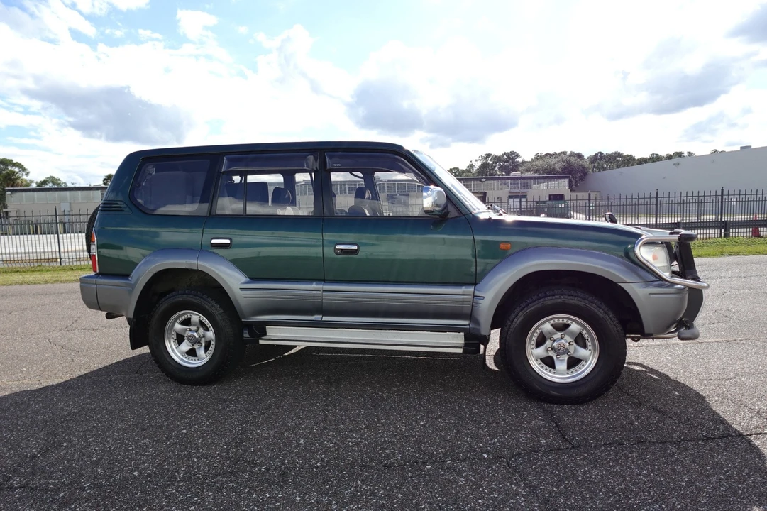 1996 Toyota J80 Land Cruiser - Image 6 of 19