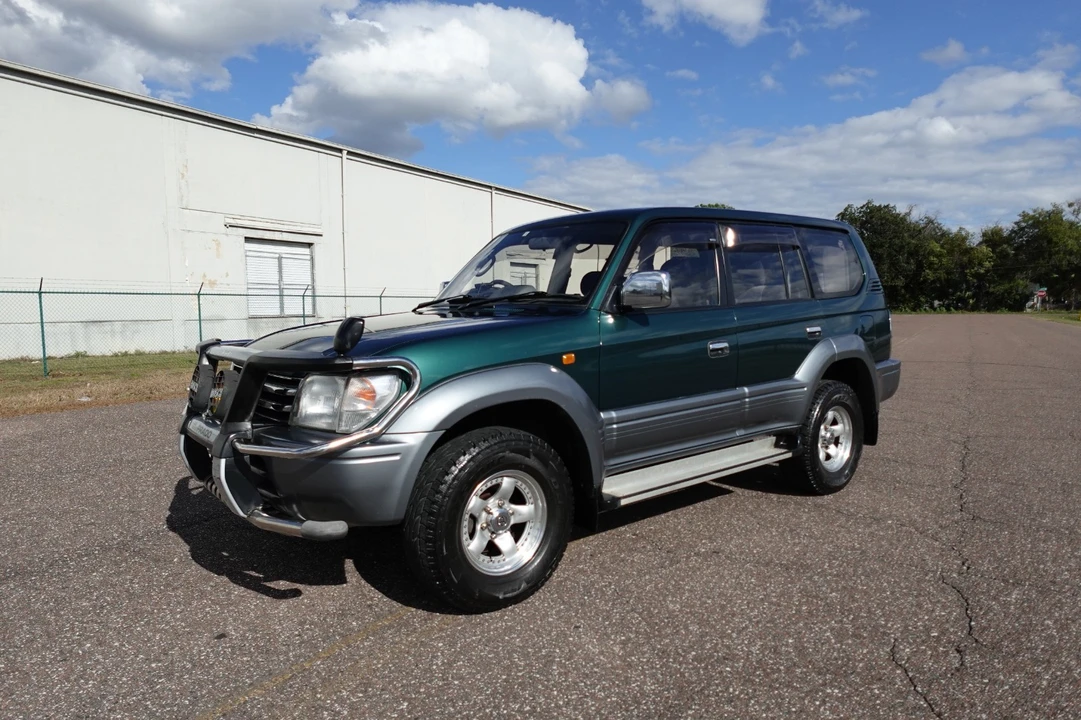 1996 Toyota J80 Land Cruiser - Image 13 of 19