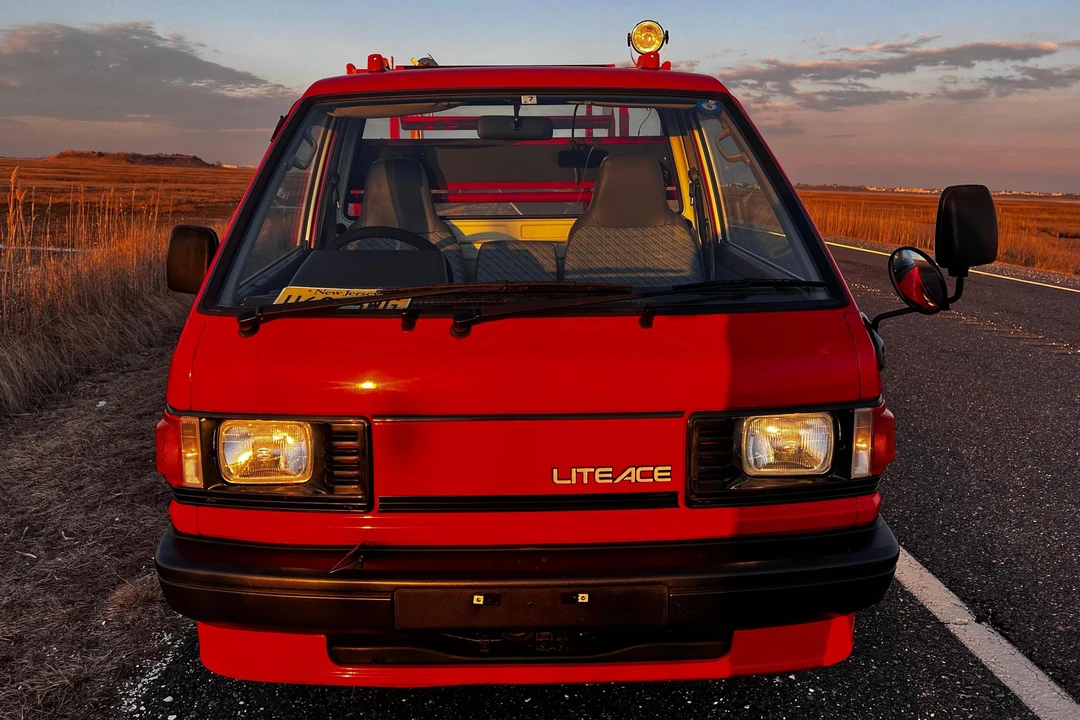 1996 Toyota M30-M80 LiteAce & TownAce - Image 2 of 31
