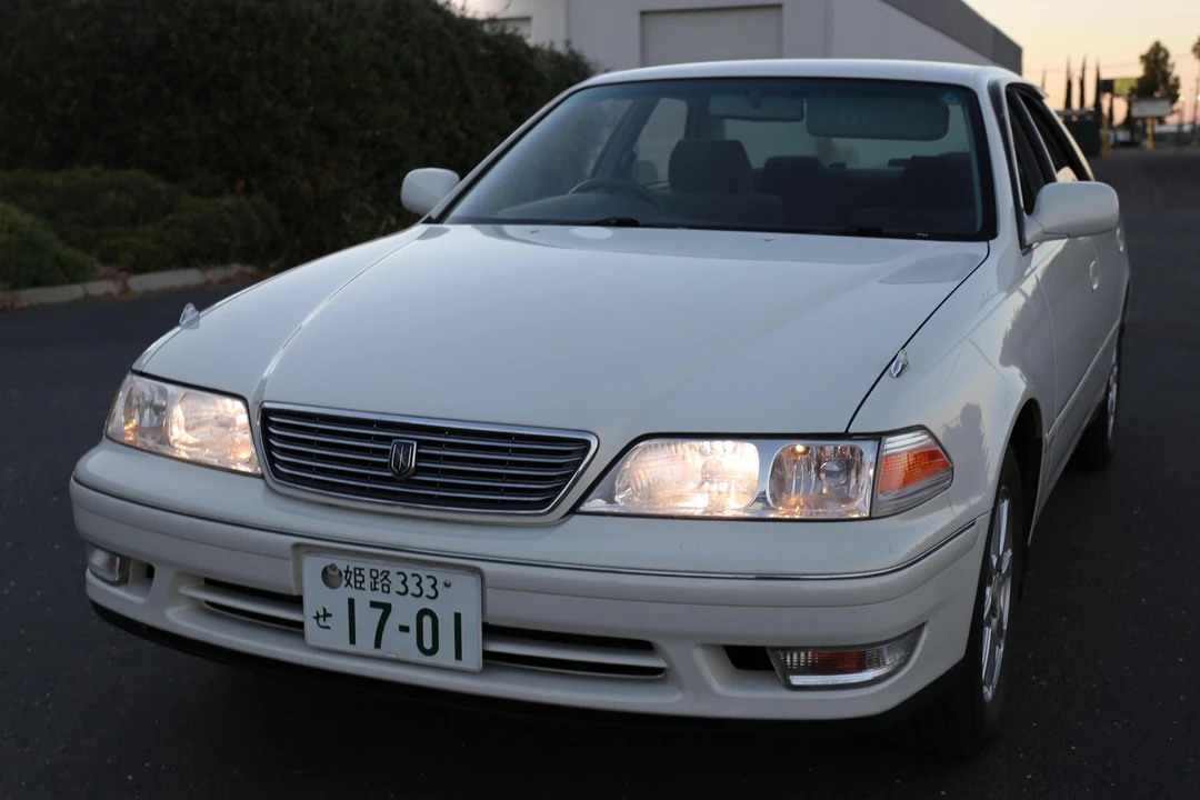 1996 Toyota Mark II 7th Gen - Image 2 of 5