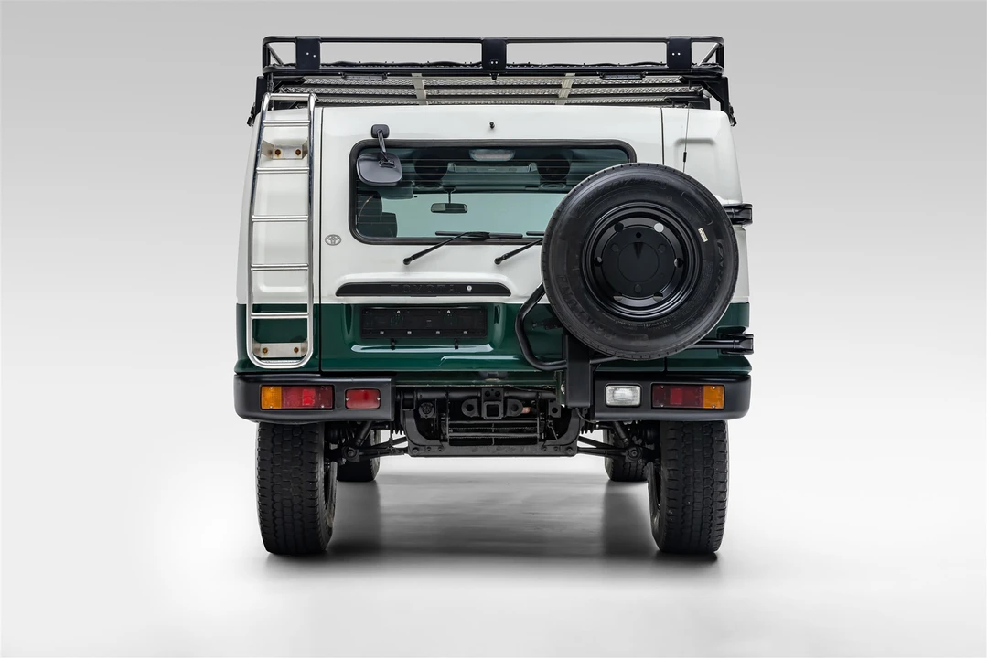 1996 Toyota Mega Cruiser - Image 13 of 31
