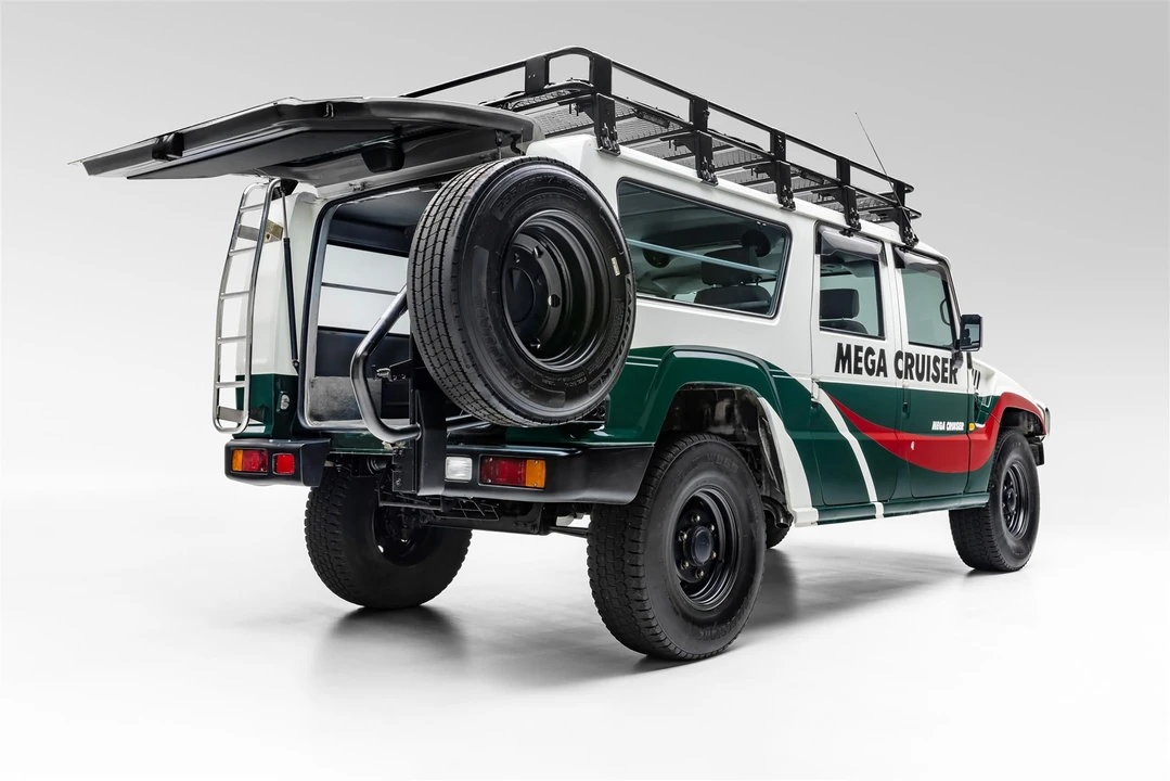 1996 Toyota Mega Cruiser - Image 15 of 31