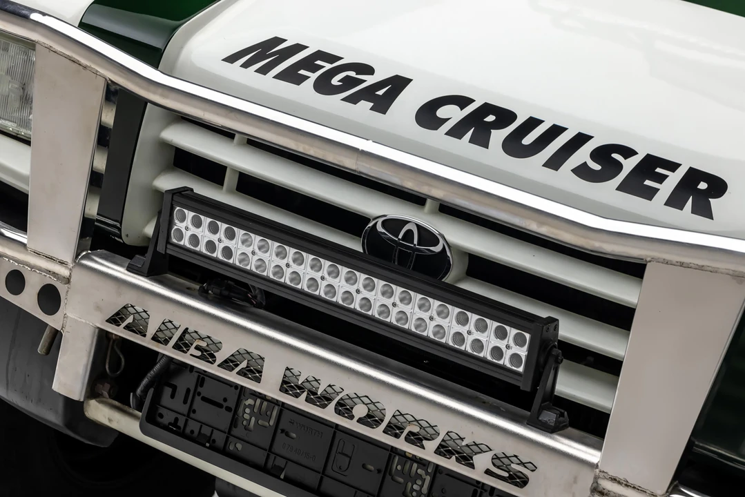 1996 Toyota Mega Cruiser - Image 24 of 31