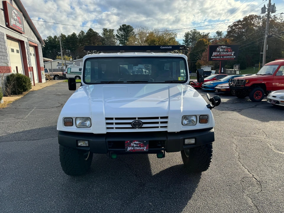 1996 Toyota Mega Cruiser - Image 20 of 31