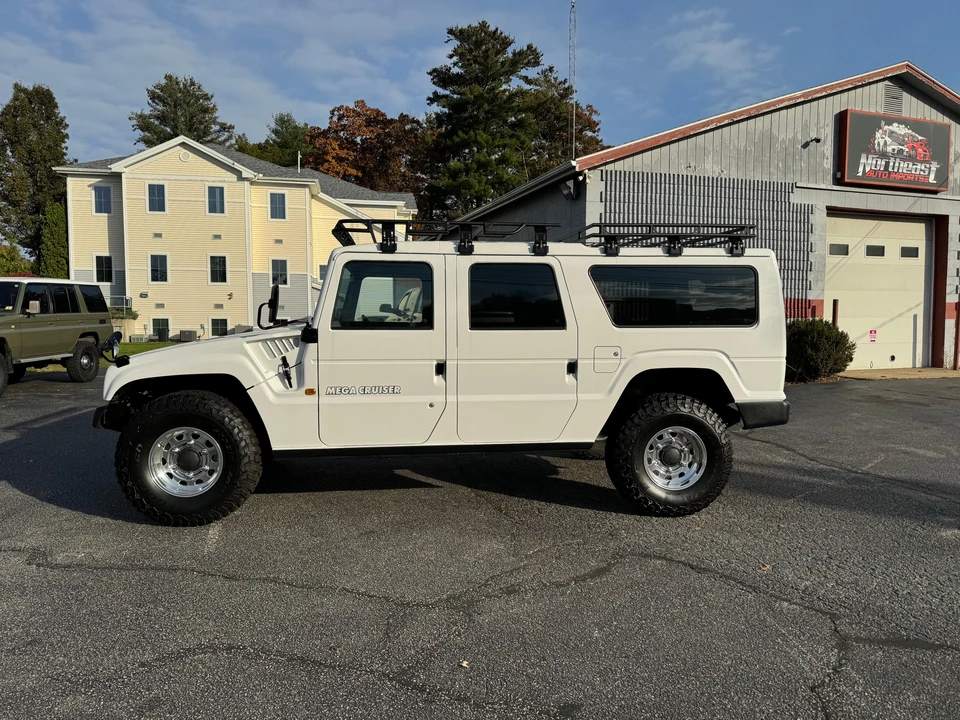 1996 Toyota Mega Cruiser - Image 23 of 31