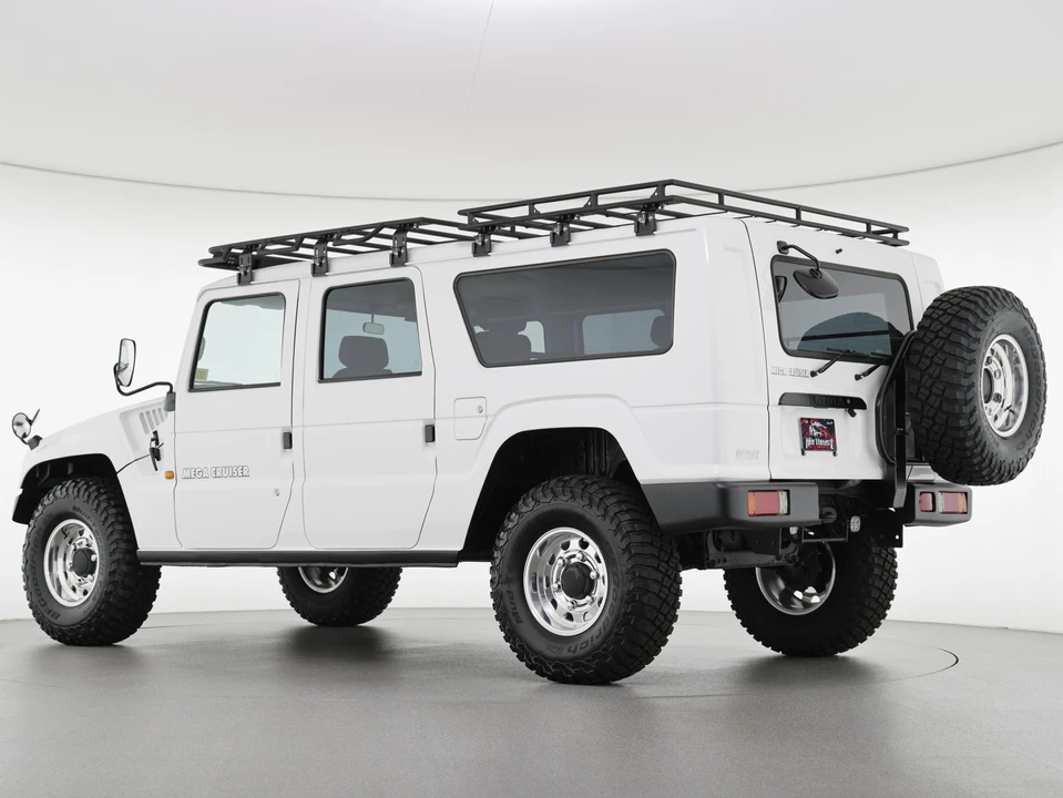 1996 Toyota Mega Cruiser - Image 12 of 31