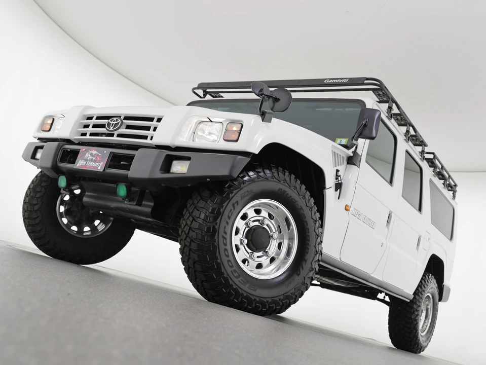 1996 Toyota Mega Cruiser - Image 6 of 31