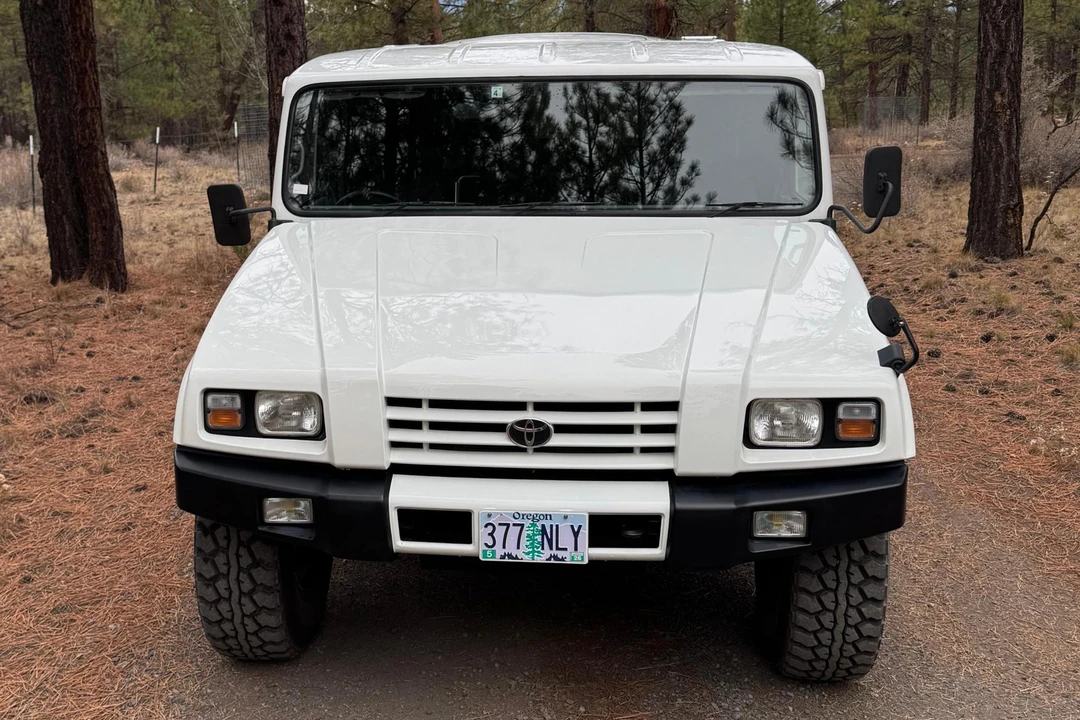 1996 Toyota Mega Cruiser - Image 2 of 31