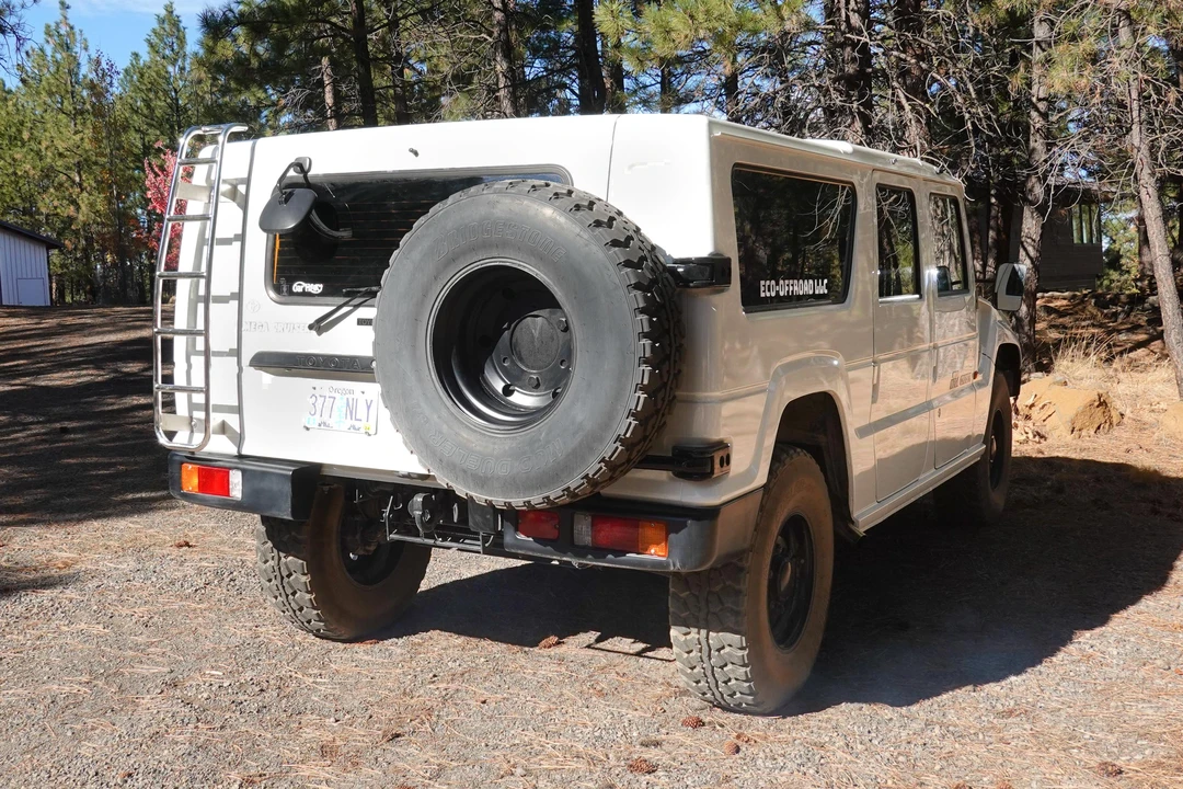 1996 Toyota Mega Cruiser - Image 16 of 23