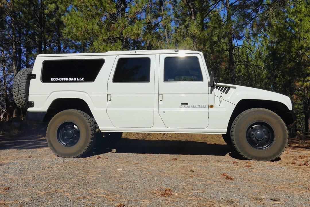 1996 Toyota Mega Cruiser - Image 19 of 23