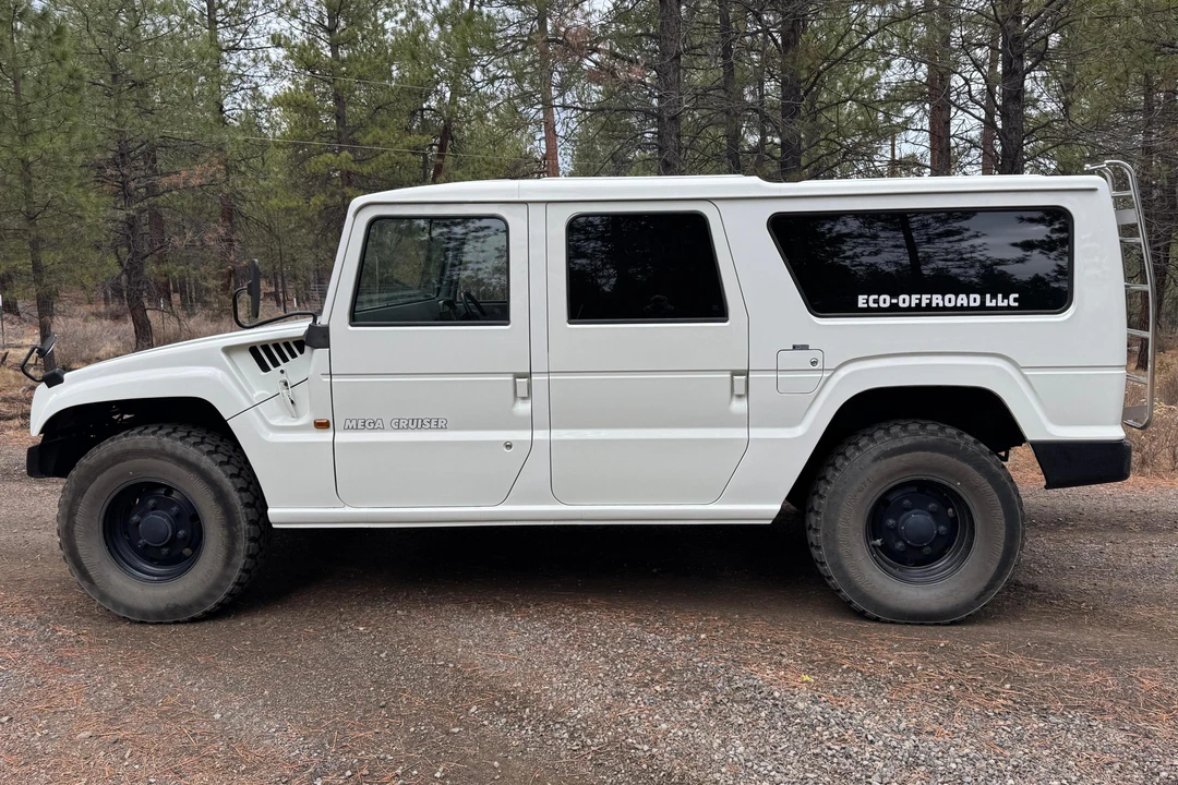 1996 Toyota Mega Cruiser - Image 3 of 31