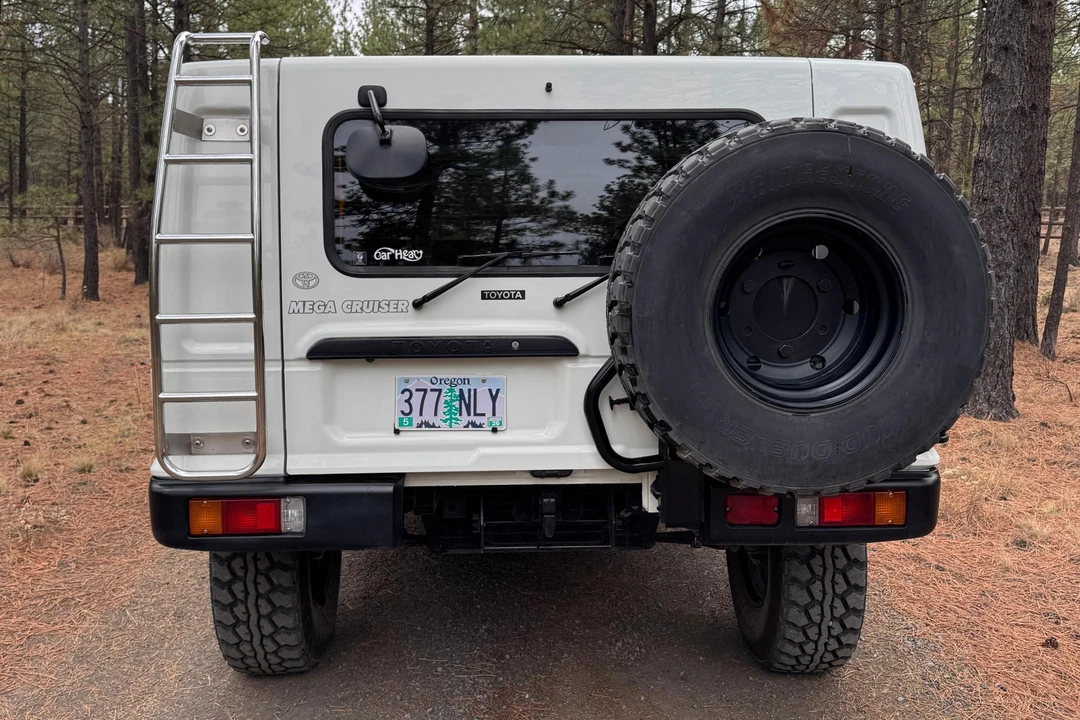 1996 Toyota Mega Cruiser - Image 5 of 31