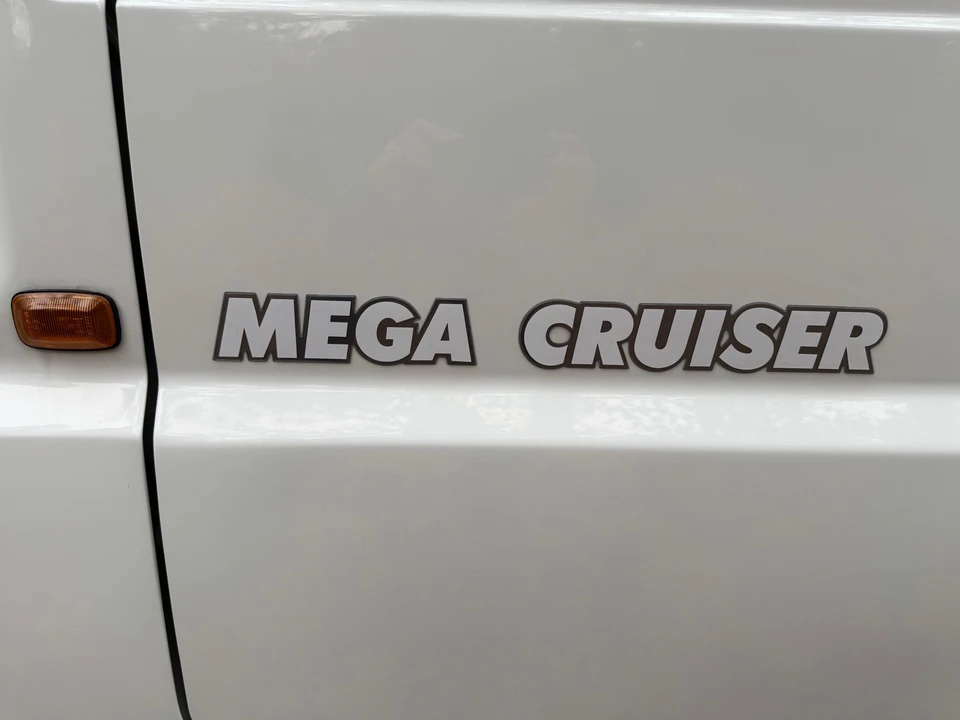 1996 Toyota Mega Cruiser - Image 26 of 31