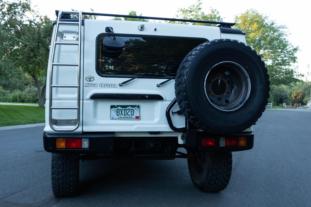 1996 Toyota Mega Cruiser - Image 5 of 31